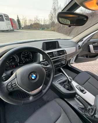 BMW Seria 1 cena 59900 przebieg: 56000, rok produkcji 2018 z Starachowice małe 121